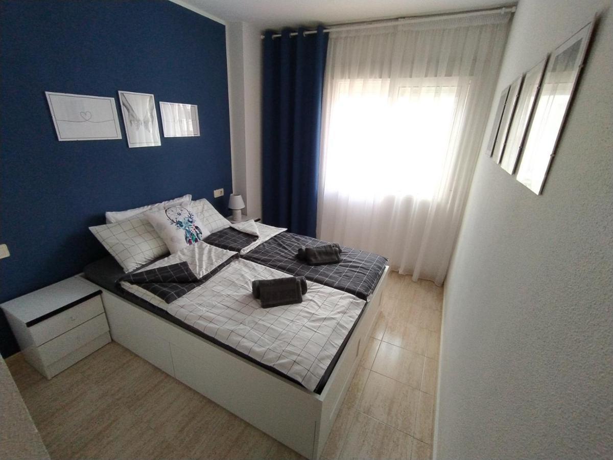 Mila Sloneczny Apartament W Torrevieja Centrum Exterior foto